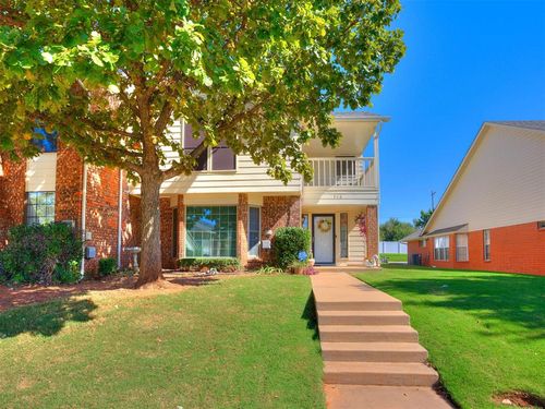 712 Stag Trl, Edmond, OK, 73012-6464 | Card Image