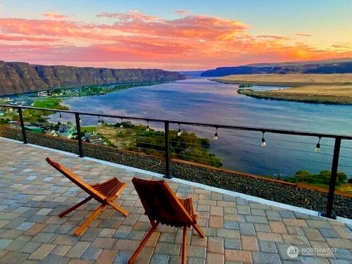 9769 Crescent Bar Rd Nw, Quincy, WA, 98848-9122 | Card Image