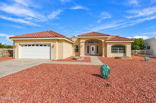 124 E Cloud Song E, Santa Teresa, NM, 88008 | Card Image