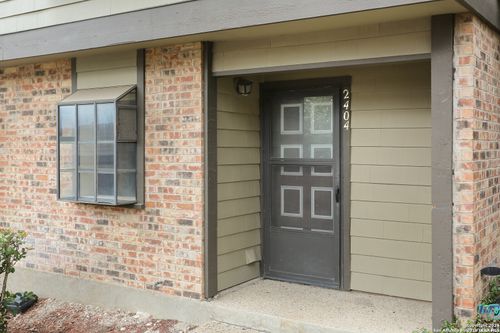 2404-11815 Vance Jackson Rd, San Antonio, TX, 78230-1457 | Card Image