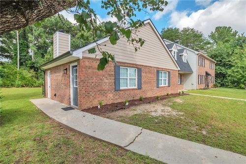 6464 River Park Dr, Riverdale, GA, 30274-2568 | Card Image