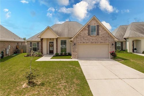 668 High Ridge Loop, Slidell, LA, 70458-6020 | Card Image