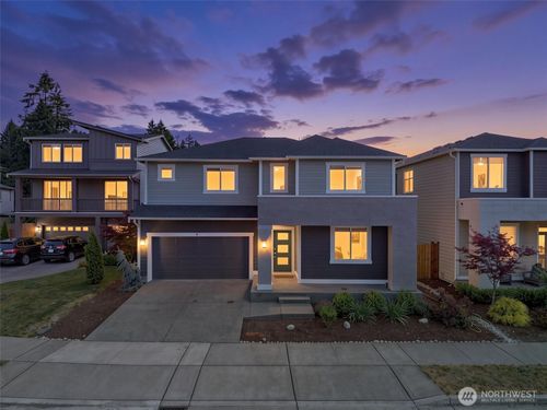 23624 228th Pl Se, Maple Valley, WA, 98038-5056 | Card Image