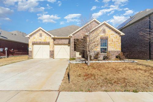 6005 Humber Ln, Aubrey, TX, 76227-1899 | Card Image
