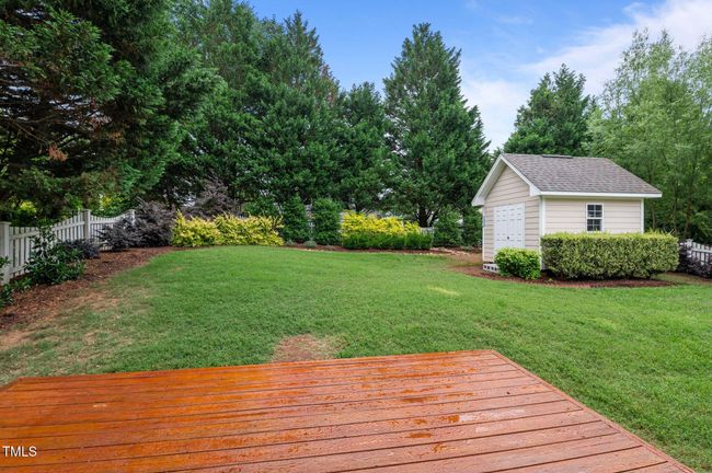 Beautiful Backyard! | Image 5