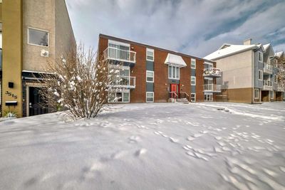 1 - 3511 15 St Sw, Condo with 2 bedrooms, 1 bathrooms and 1 parking in Calgary AB | Image 2