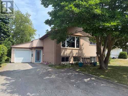 45 Davison Ave, Brockville, ON, K6V3C3 | Card Image