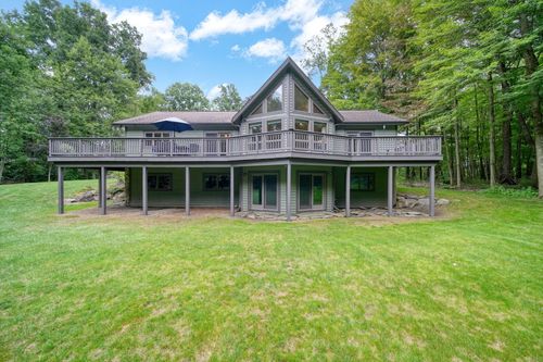 11500 Mount Hope Rd, Munith, MI, 49259-9002 | Card Image