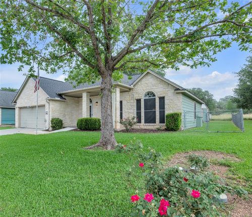 330 Rose Mayer Loop Street, La Grange, TX, 78945 | Card Image