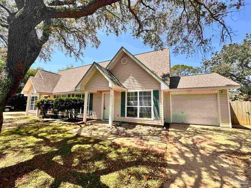 5715 Cacica St, Pensacola, FL, 32507-8404 | Card Image
