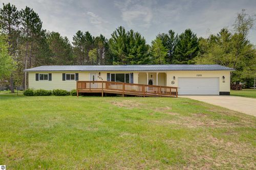 5274 Sw Lockwood Street, South Boardman, MI, 49680 | Card Image