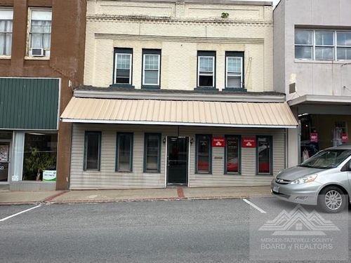 534 Virginia Ave, Bluefield, VA, 24605-1765 | Card Image