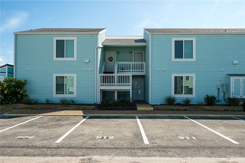 905 Sandollar St, Rockport, TX, 78382-3733 | Card Image
