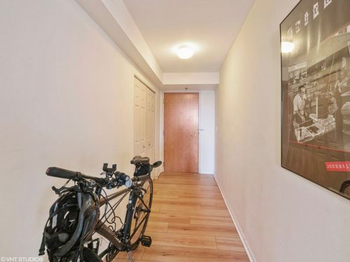 3406-345 N La Salle Dr, Chicago, IL, 60654 | Card Image