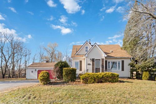 1671 Third Street Louth, St Catharines, ON, L2R0E1 | Card Image