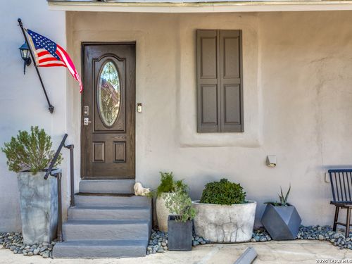 1030 Montana &Amp; 207 S Palmetto, San Antonio, TX, 78203 | Card Image