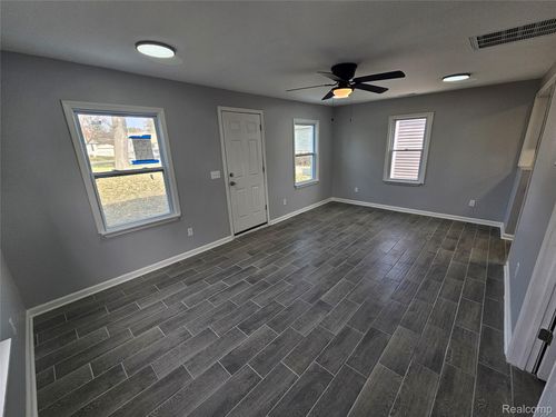 13870 Ida Ave, Warren, MI, 48089-5420 | Card Image