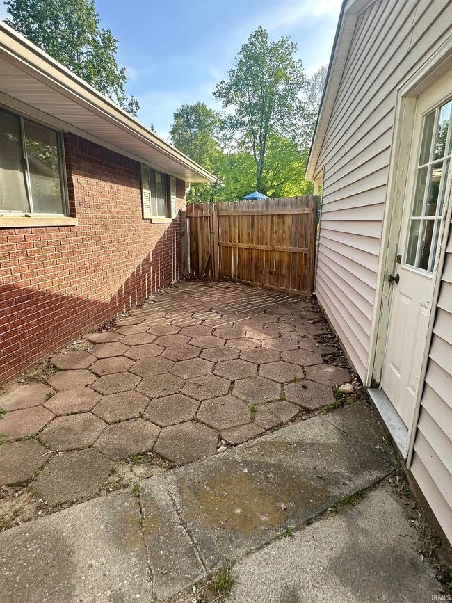 100 N Walnut St, House other with 2 bedrooms, 1 bathrooms and null parking in Delphi IN | Image 31