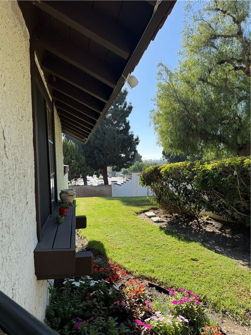 2754 Longwood Ct, Costa Mesa, CA, 92626-4763 | Card Image