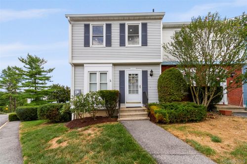 1001 Williamsburg Dr, Mahopac, NY, 10541-2863 | Card Image