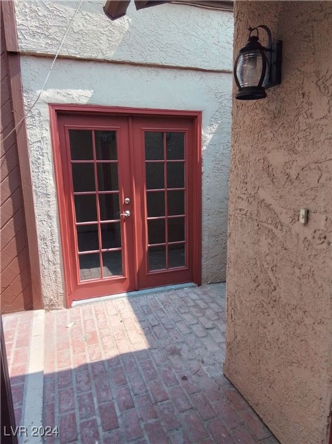 1869 Arbol Verde Way, Townhouse with 4 bedrooms, 2 bathrooms and null parking in Las Vegas NV | Image 55