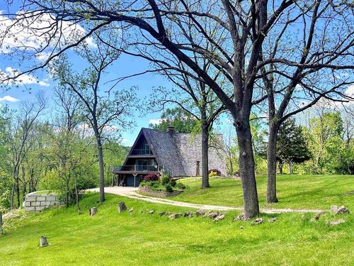 1000 Tanglewood Dr, Mc Gregor, IA, 52157-8695 | Card Image