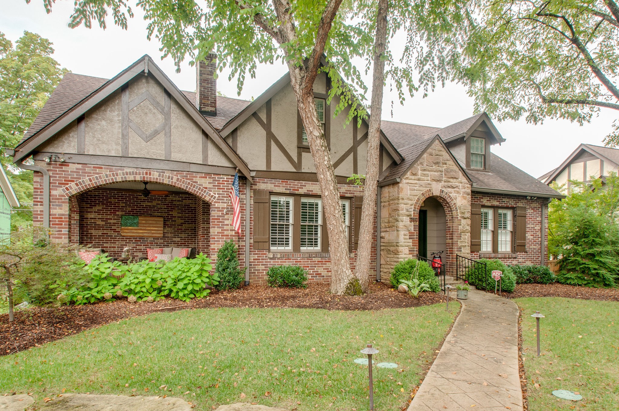 Lauderdale Rd, Nashville, TN 37205
