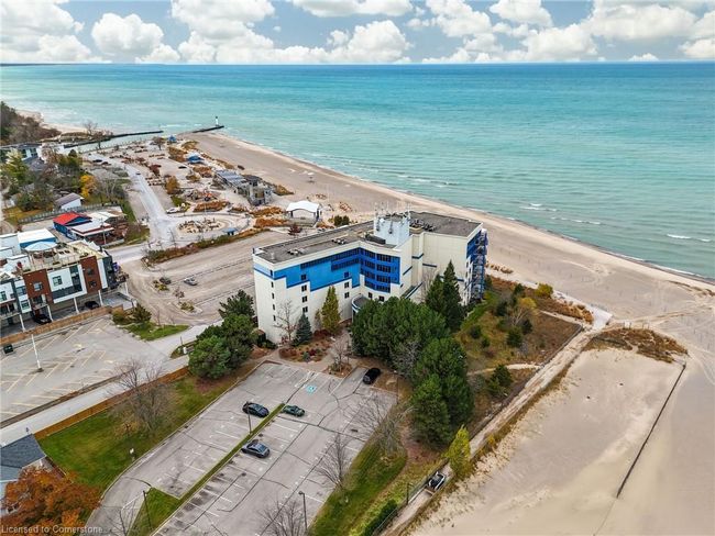 202 - 9 Pine St, House attached with 3 bedrooms, 2 bathrooms and 1 parking in Grand Bend ON | Image 48