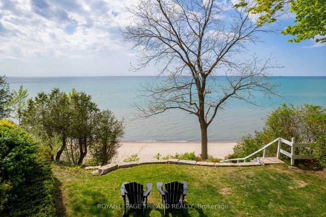 71365 Branch 2 Rd N, House other with 3 bedrooms, 2 bathrooms and 10 parking in Dashwood ON | Image 7