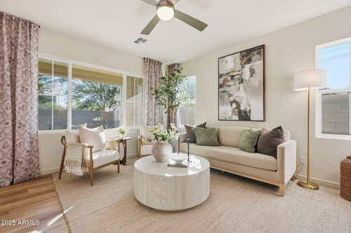 6536 N 15th Dr, Phoenix, AZ, 85015-1414 | Card Image