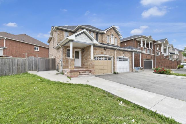 19 Rednor Dr, House attached with 4 bedrooms, 4 bathrooms and 4 parking in Brampton ON | Image 6