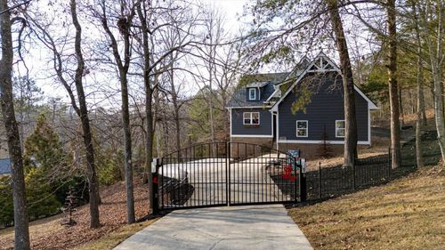 7347 Coastal Dr, Harrison, TN, 37341-9642 | Card Image