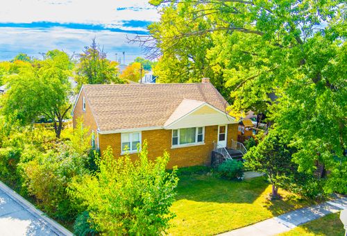 7635 W 65th Pl, Bedford Park, IL, 60501-1913 | Card Image