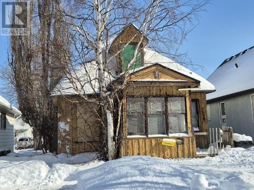 730 Norah St S, Thunder Bay, ON, P7E1P7 | Card Image