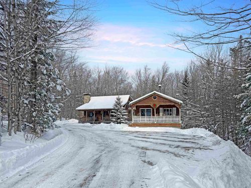 774 Stratton Arlington Rd, Stratton, VT, 05360-9709 | Card Image