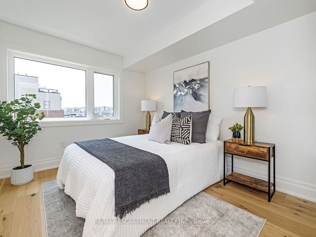 103 - 173 William Duncan Rd, Condo with 2 bedrooms, 2 bathrooms and null parking in North York ON | Image 23