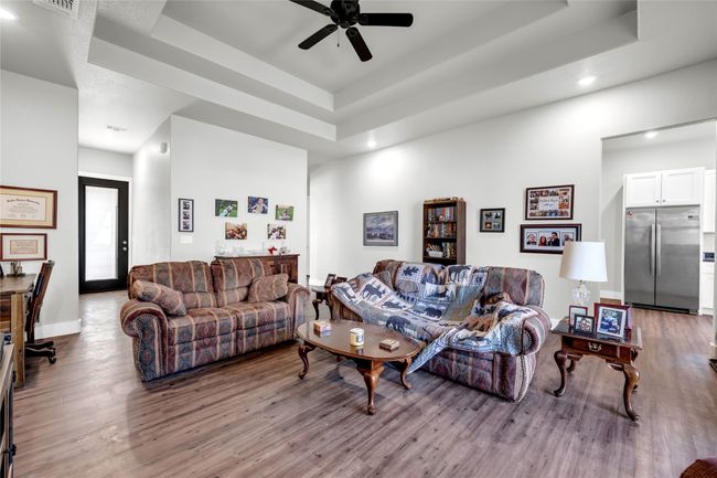 100 S Thomas Cv, House other with 4 bedrooms, 3 bathrooms and null parking in Burnet TX | Image 4