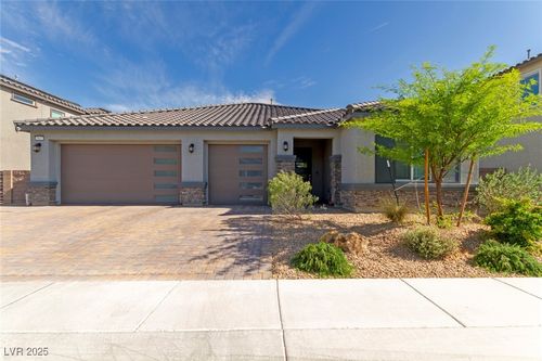 3817 Grazing Gazelle Ave, North Las Vegas, NV, 89084-4961 | Card Image
