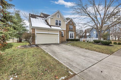 7352 Old Creek Ln, Canal Winchester, OH, 43110-9297 | Card Image