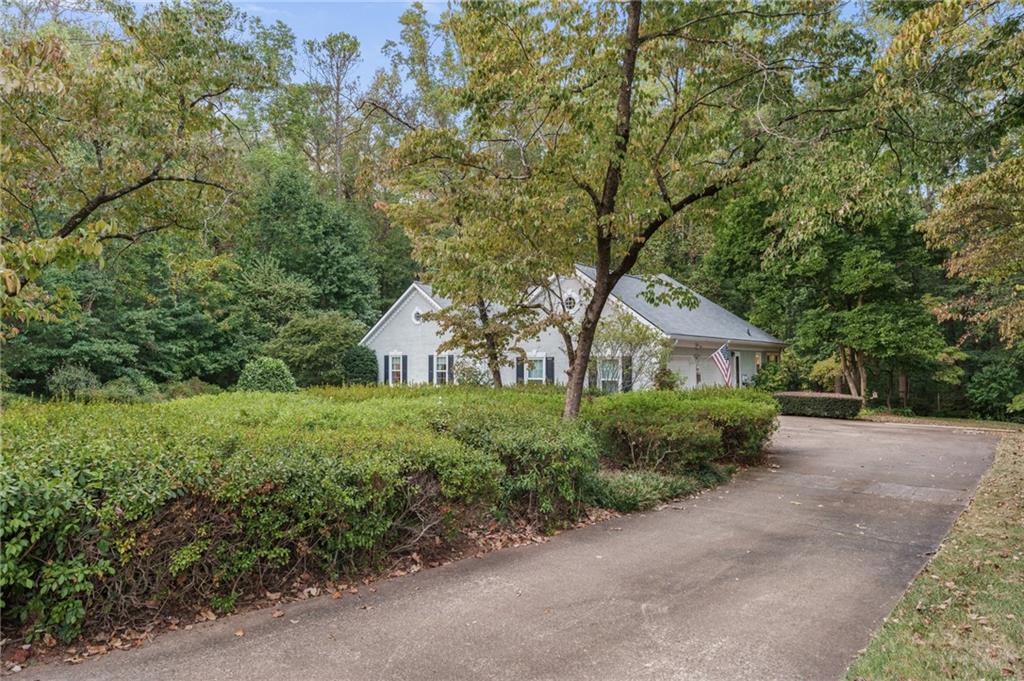 Dunleith Dr, Woodstock, GA 30188