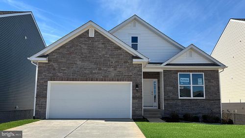 133 Woodford Dr, STEPHENS CITY, VA, 22655-3918 | Card Image