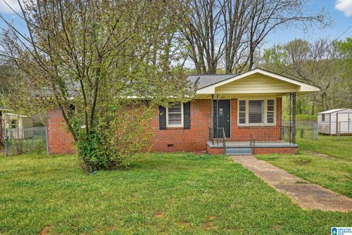 1320 22nd Ave N, BESSEMER, AL, 35020-3951 | Card Image
