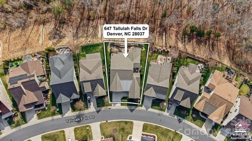 647 Tallulah Falls Dr, Denver, NC, 28037-6102 | Card Image