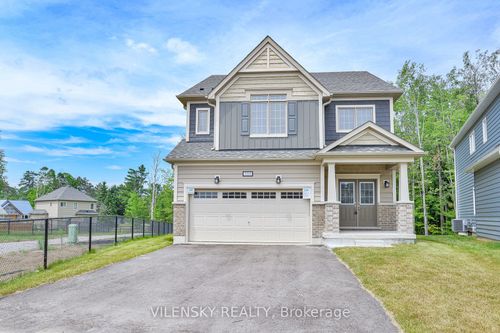 355 Beechwood Forest Lane, Gravenhurst, ON, P1P0H8 | Card Image