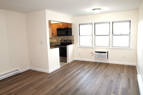 310 70th St, Guttenberg, NJ, 07093-2461 | Card Image