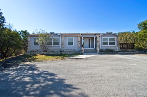 108 Fawn Dr, Spring Branch, TX, 78070-4725 | Card Image