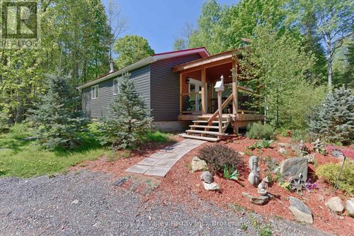 593 Inglis Road, Greater Madawaska, ON, K7V3Z9 | Card Image