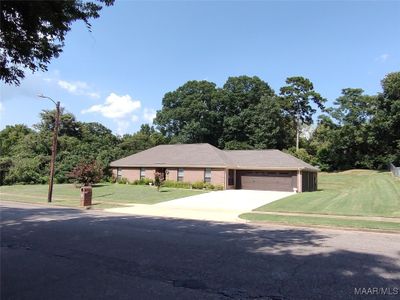 735 Silver Hills Drive, House other with 3 bedrooms, 2 bathrooms and null parking in Prattville AL | Image 3