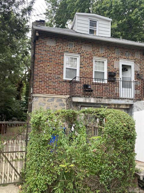 4051 Grace Ave, Bronx, NY, 10466-2209 | Card Image