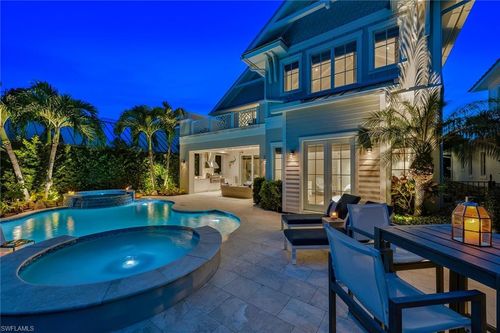 185 15th St, NAPLES, FL, 34102-3510 | Card Image